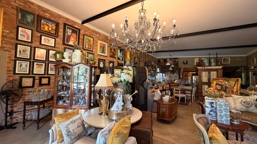  Bedroom Property for Sale in Viljoenskroon Rural Free State